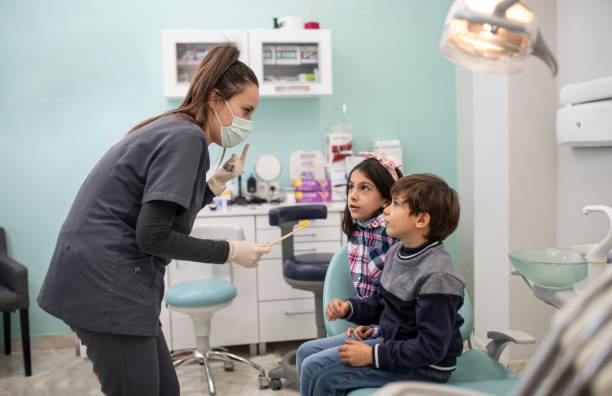 Best Dental Bonding  in Robertsville, NJ